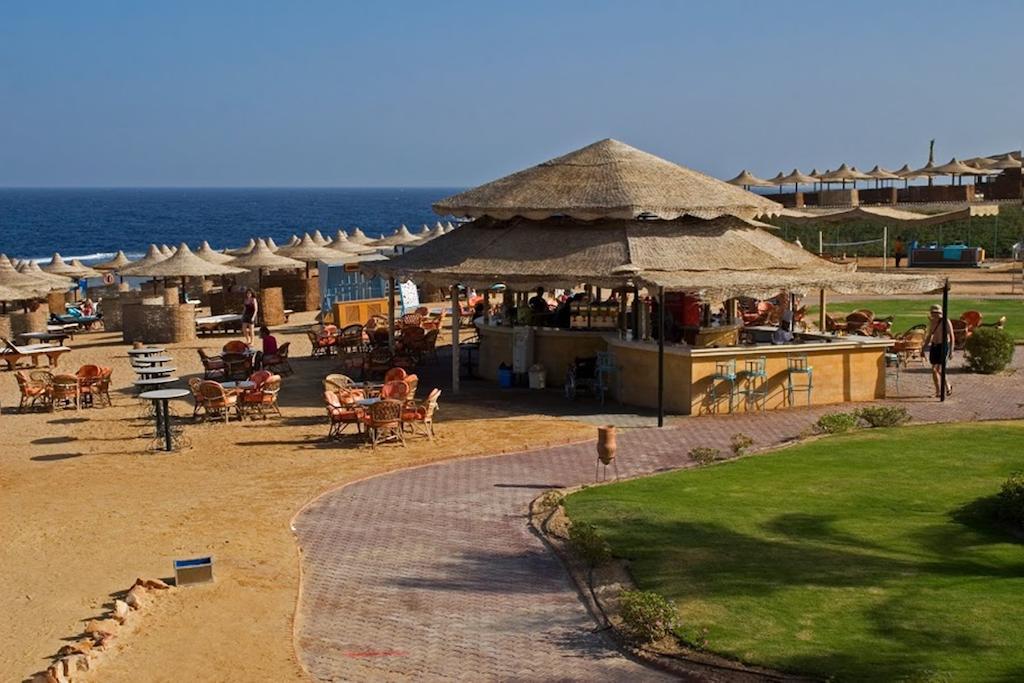 Akassia Swiss Resort El Qoseir Esterno foto