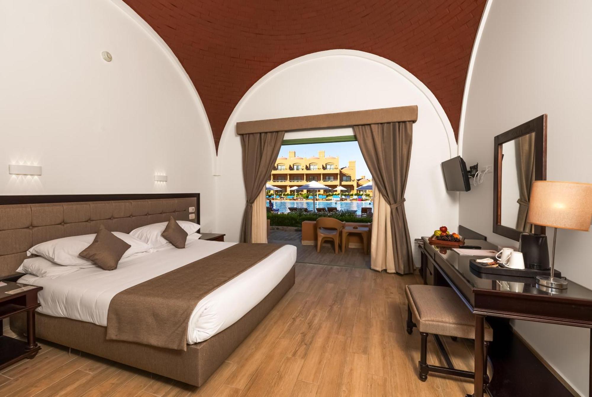Akassia Swiss Resort El Qoseir Esterno foto