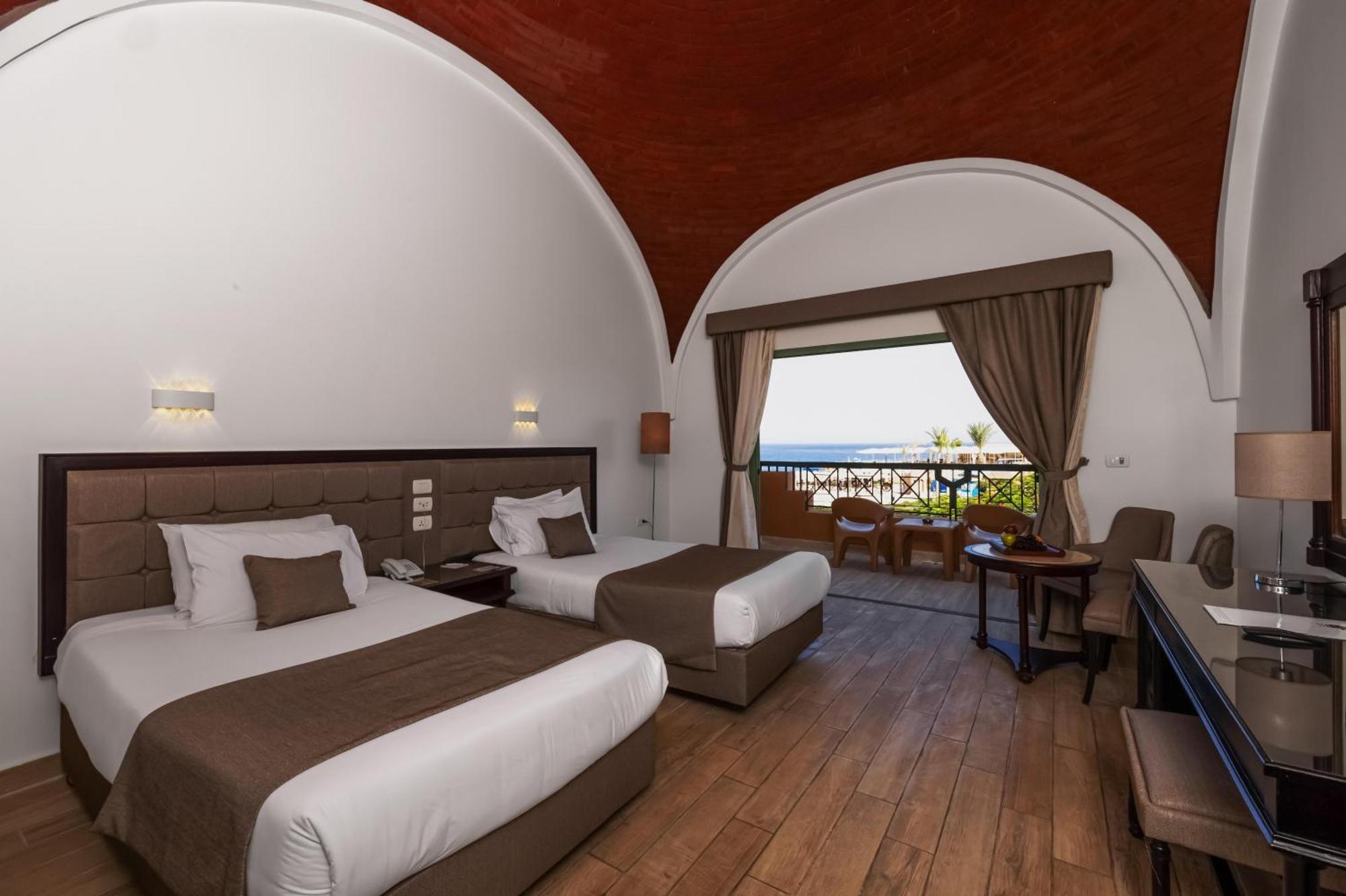 Akassia Swiss Resort El Qoseir Esterno foto
